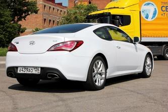 Hyundai Genesis Coupe: тест-драйв